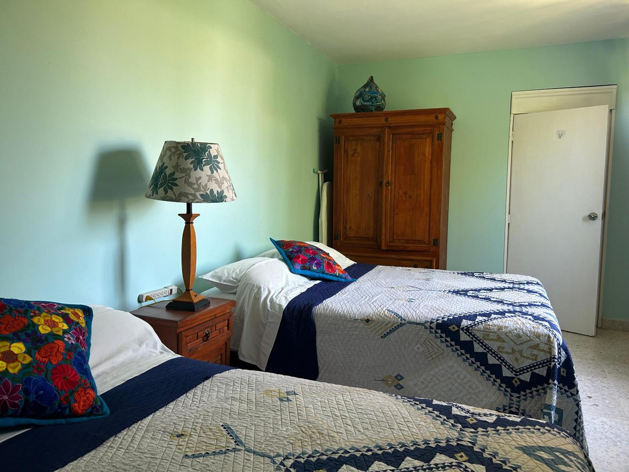 Casa Belisario - Pet Friendly Apartment Mazatlan Room photo